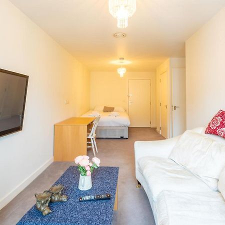 Amazing Modern 2 Bedroom Flat In Greenwich For 4 People London Eksteriør billede