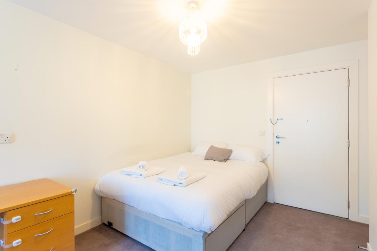 Amazing Modern 2 Bedroom Flat In Greenwich For 4 People London Eksteriør billede