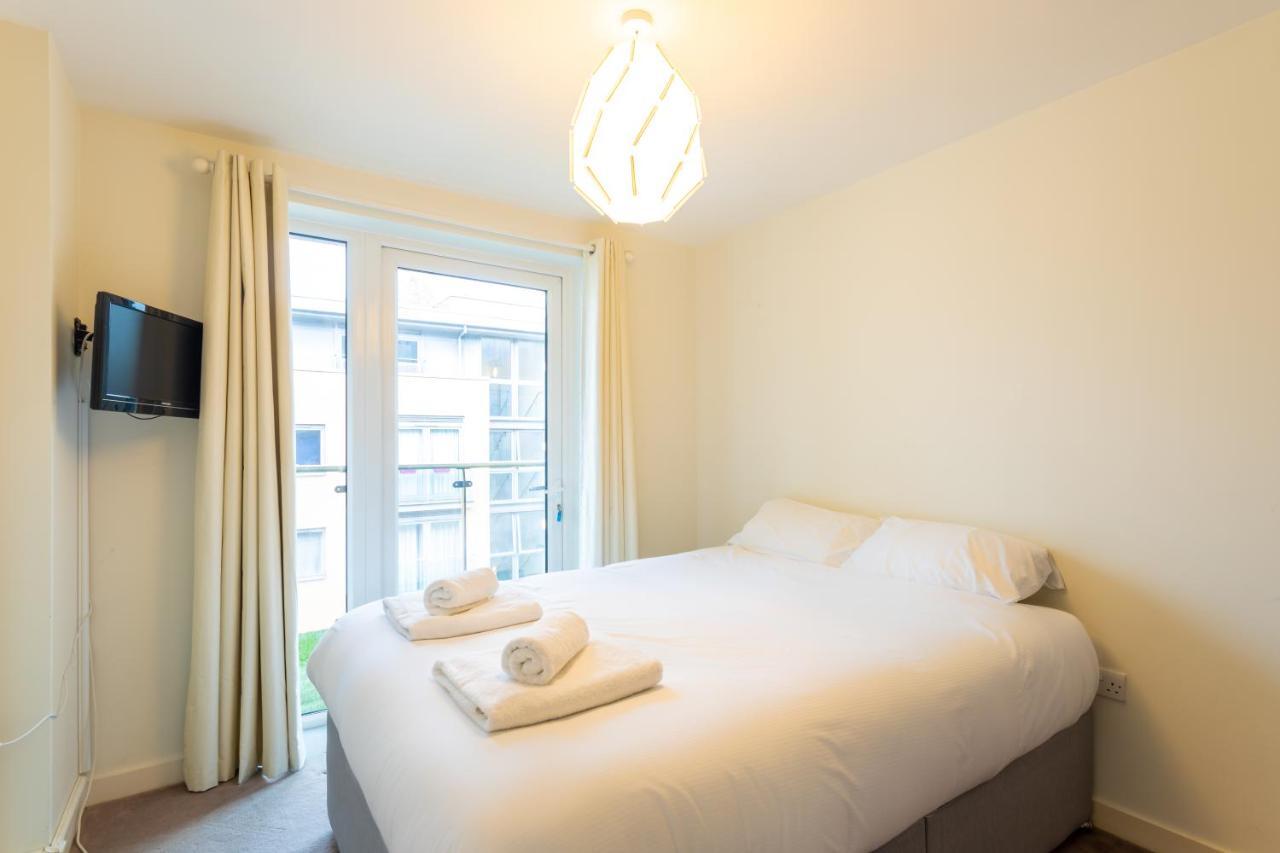 Amazing Modern 2 Bedroom Flat In Greenwich For 4 People London Eksteriør billede
